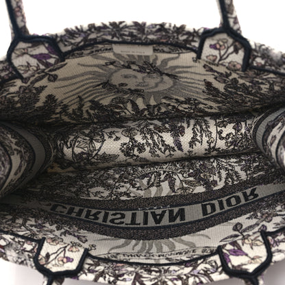 Christian Dior Canvas Embroidered Medium 4 Saisons Hiver Soleil Book Tote Multicolor 5 of 11