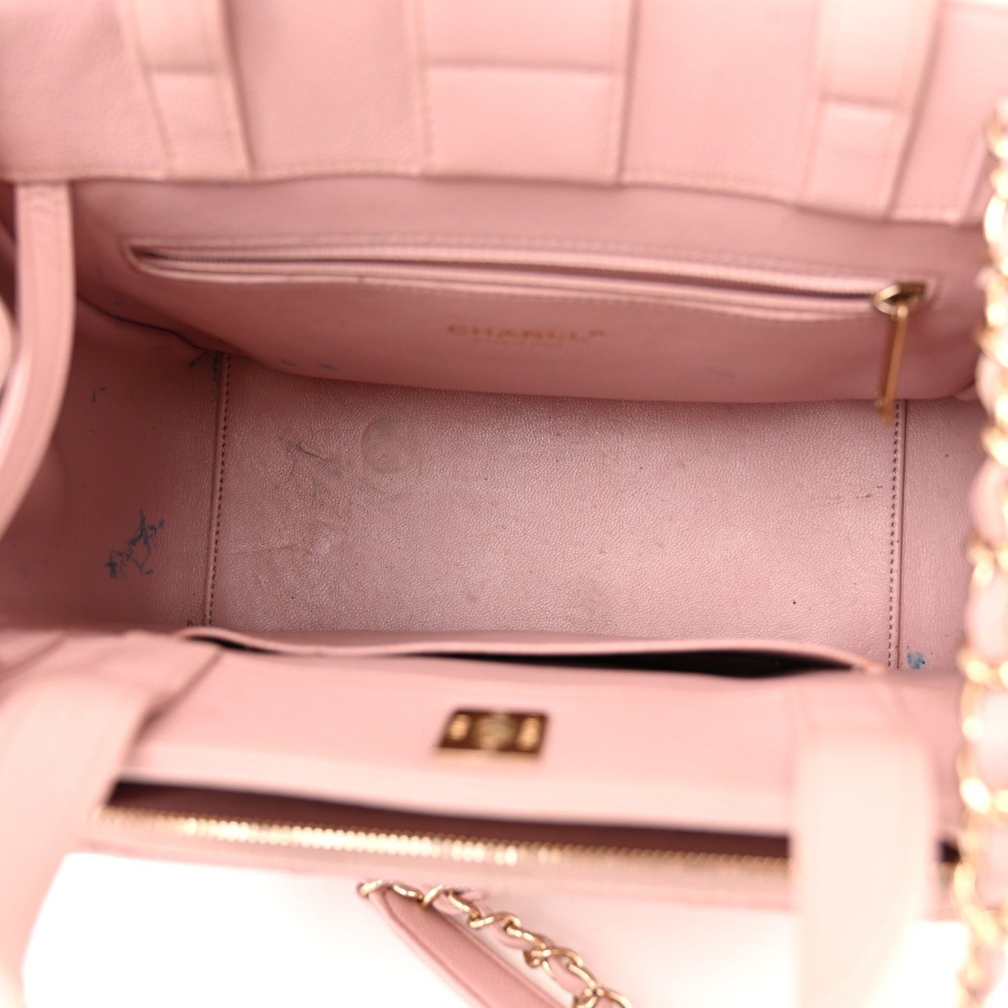 Caviar Quilted Small Business Affinity Shopping Bag Light Pink