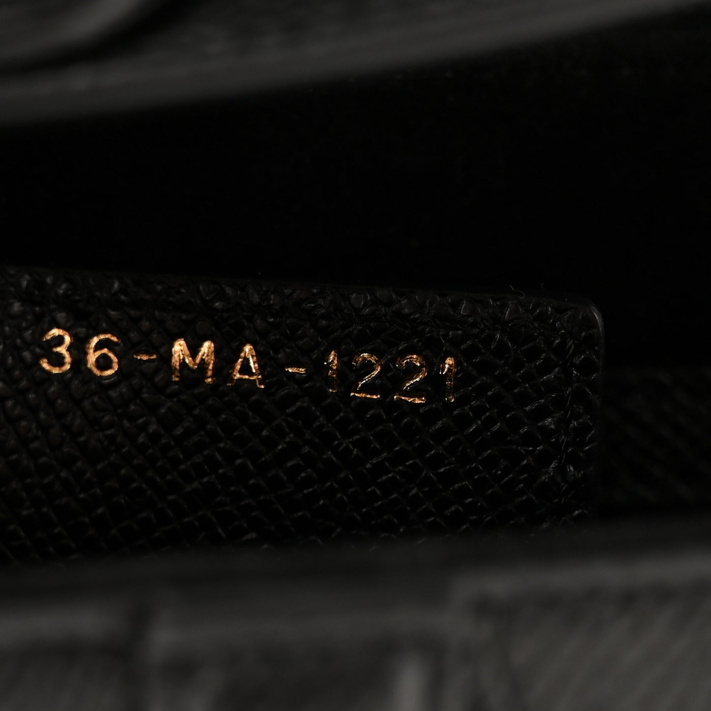 Grained Calfskin Saddle Bag Black
