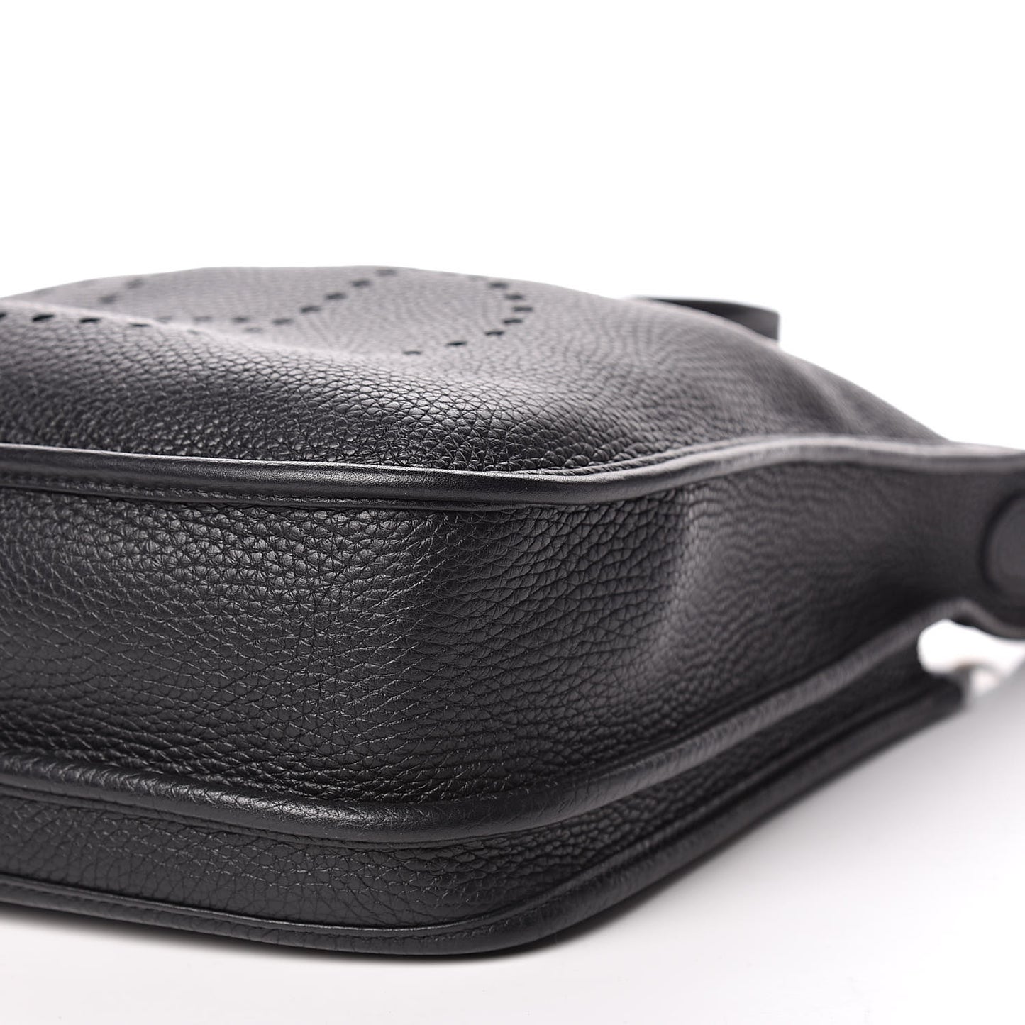 Taurillon Clemence Evelyne III PM Black