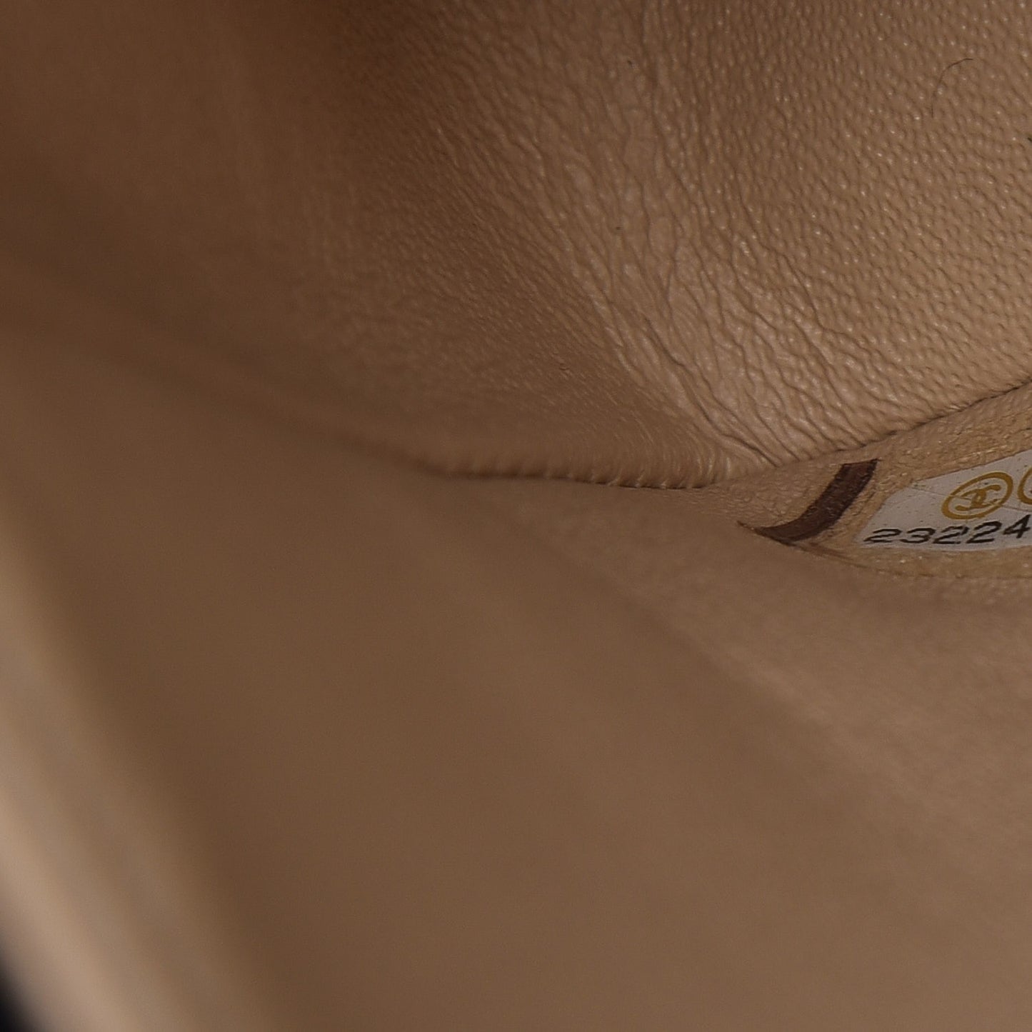 Caviar Quilted Medium Double Flap Beige