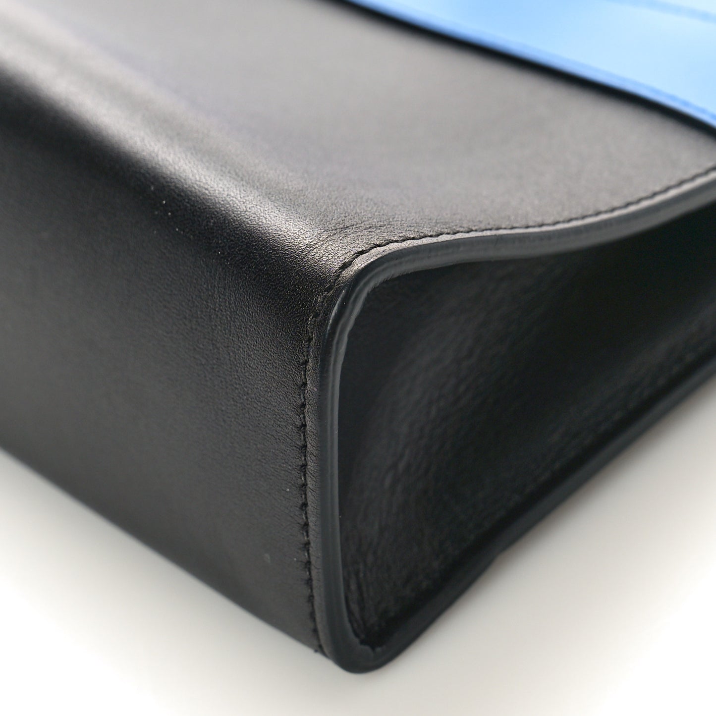Calfskin City Steamer Clutch Black Bleu
