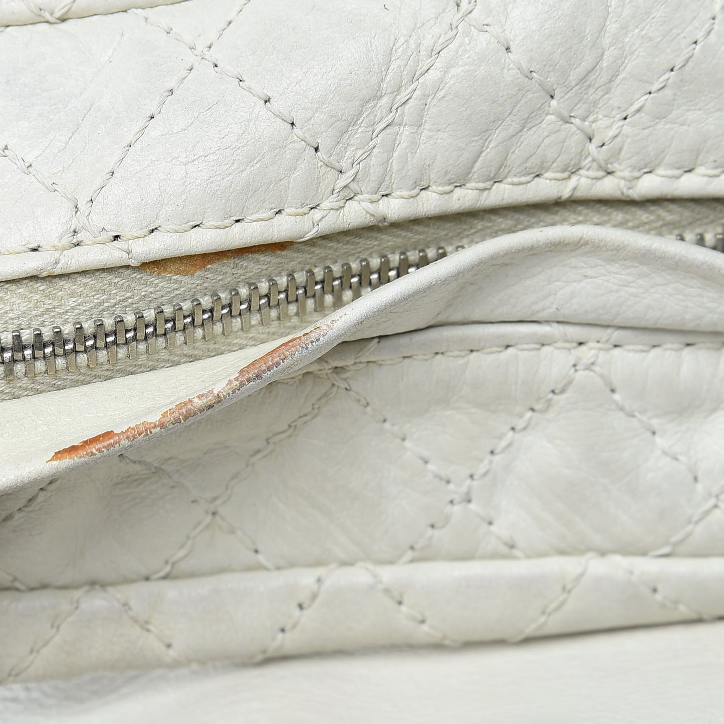 Lambskin Chain CC Tote White