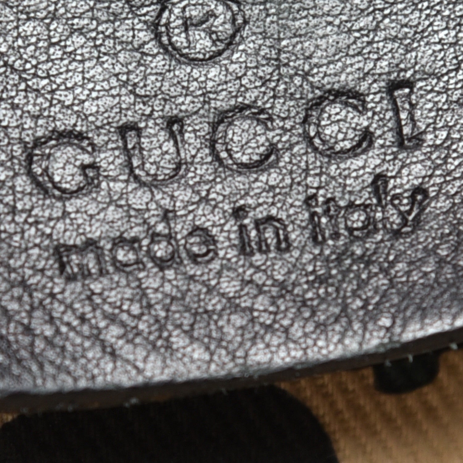 Gucci Guccissima Small Pelham Shoulder Bag Black 6 of 9