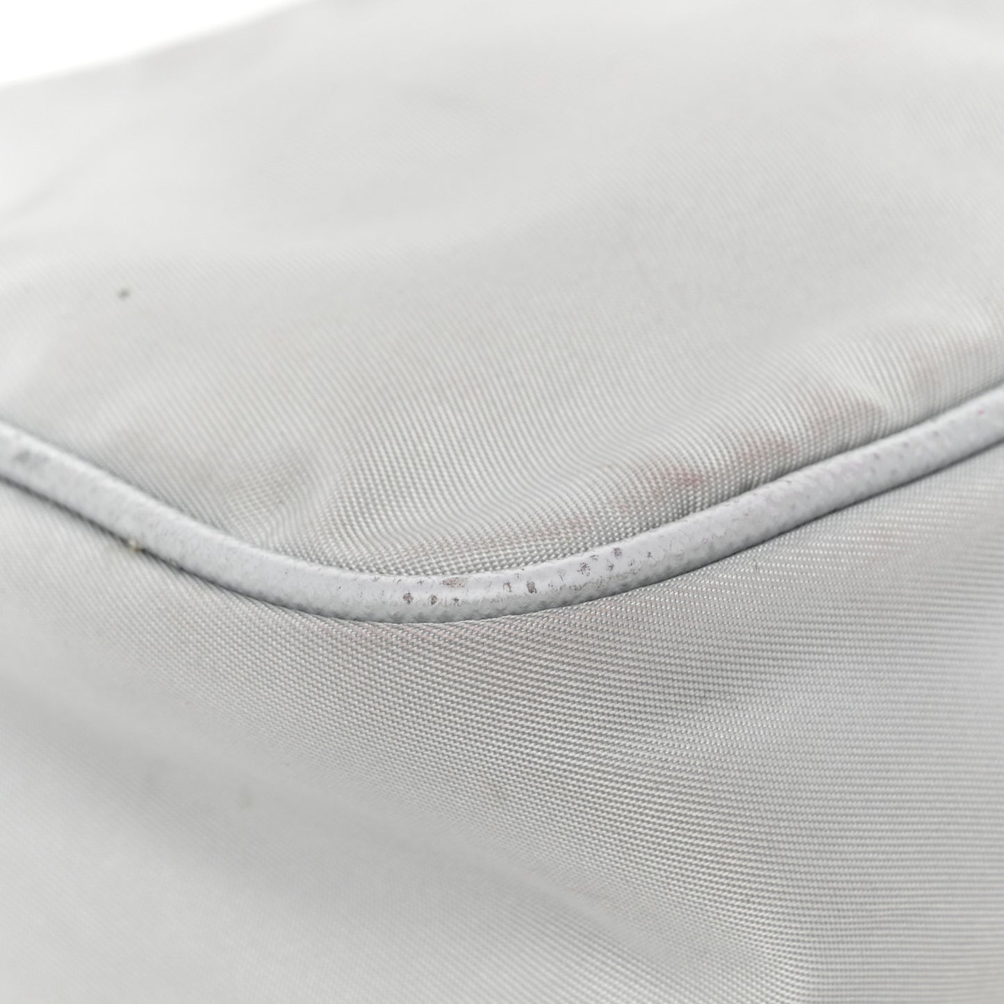 Re-Nylon Saffiano Re-Edition 2005 Shoulder Bag Fiordaliso