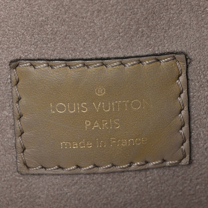Louis Vuitton Empreinte Monogram Giant Neonoe MM Tourterelle Creme 6 of 11