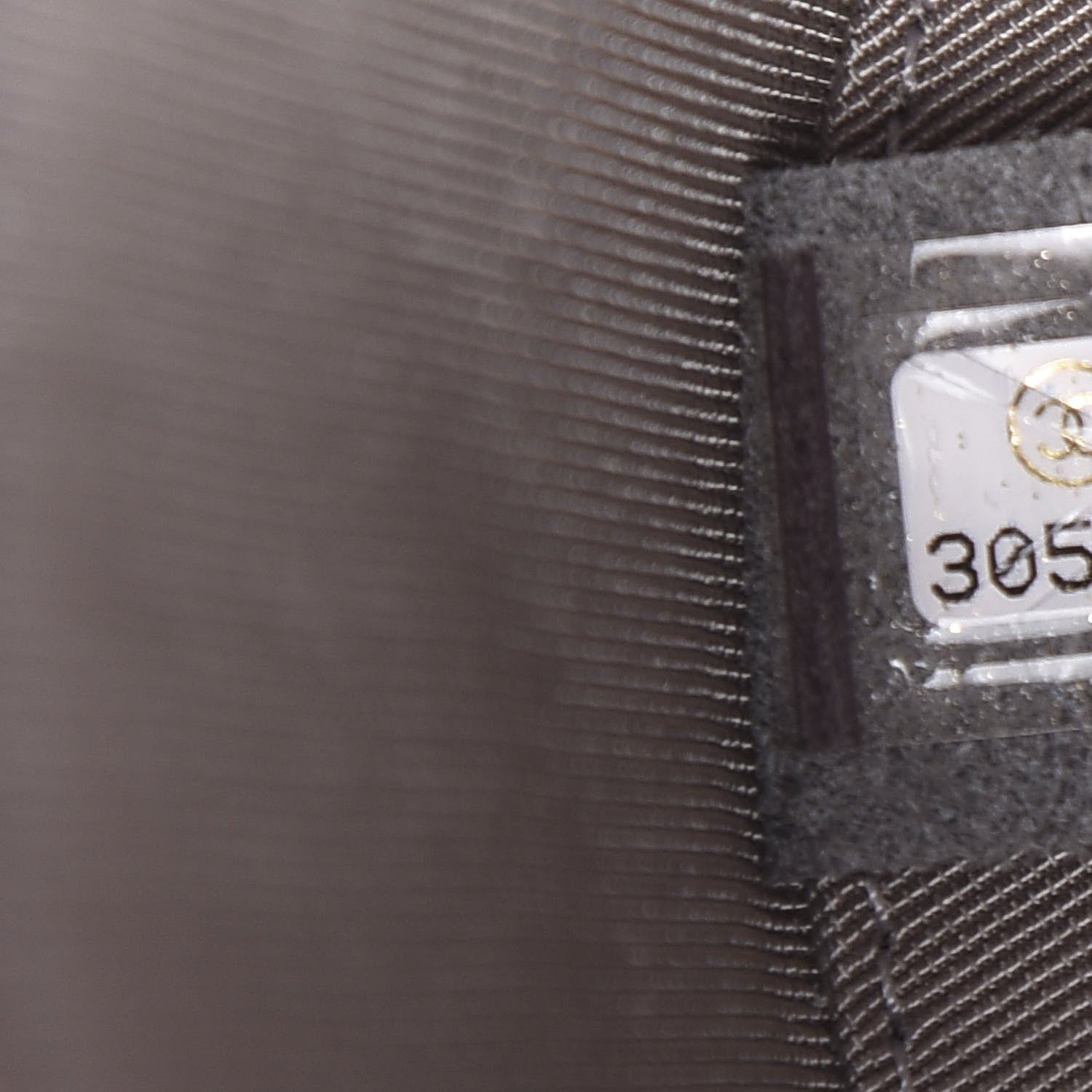 Chanel Metallic Lambskin Quilted Round Vanity Case With Chain Silver 7 of 12