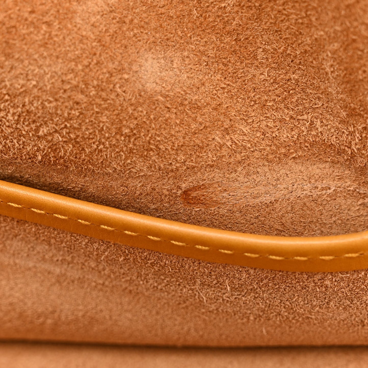 Paper Calfskin Maxi Intrecciato Medium Arco Slouch Yellow