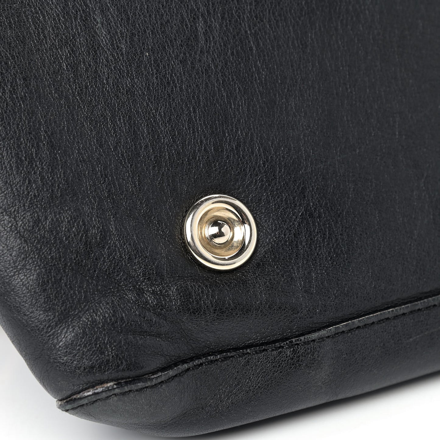 Supple Calfskin Large Radiant Hobo Black