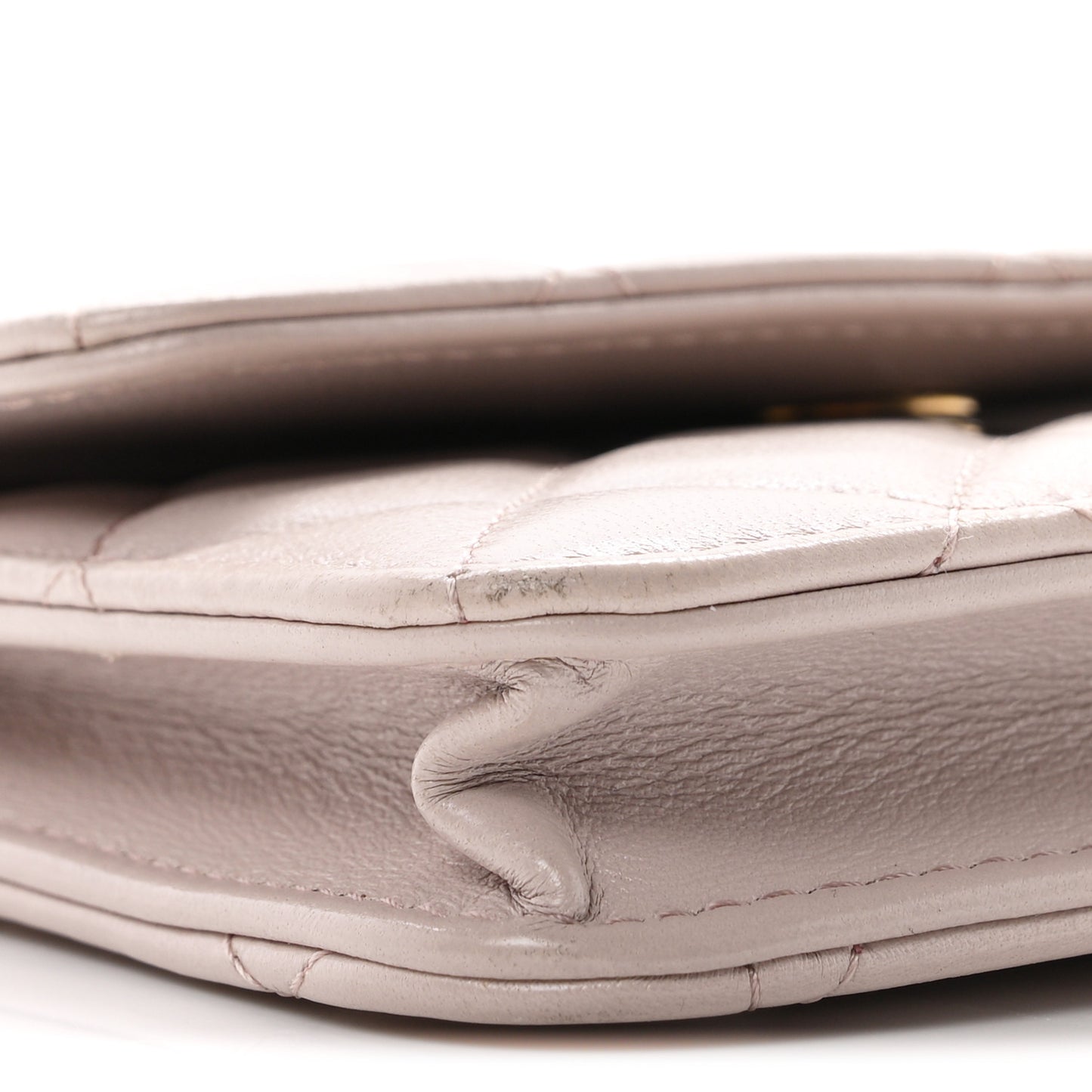 Lambskin Quilted CC Pearl Crush Wallet on Chain WOC Light Purple