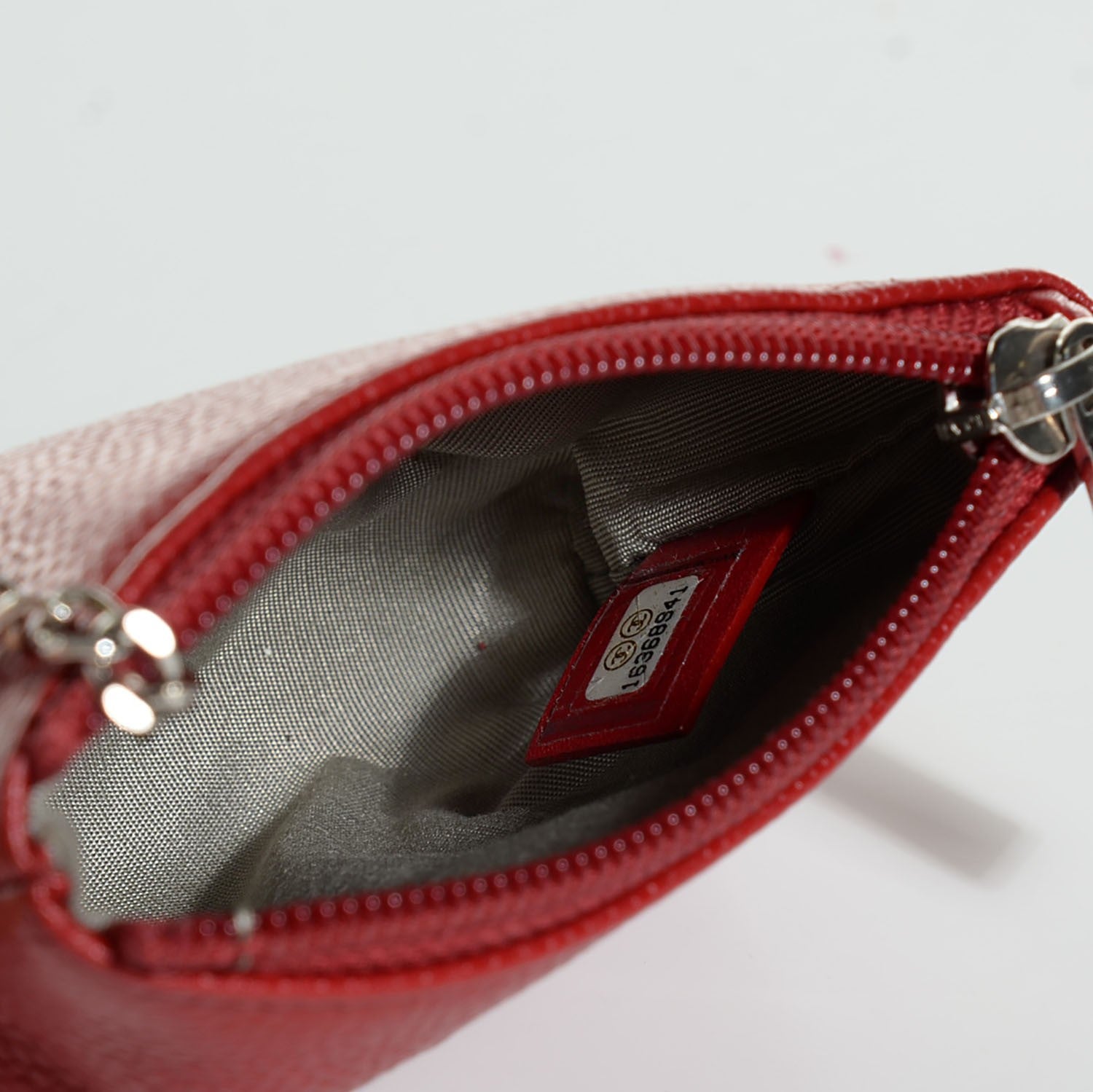 Chanel Caviar O-Key Holder Red 5 of 8