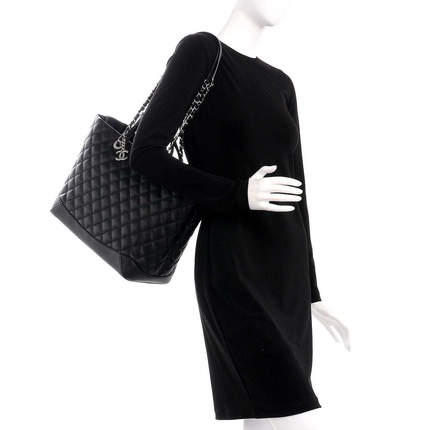 Calfskin Quilted Large Easy Shopping Tote Black