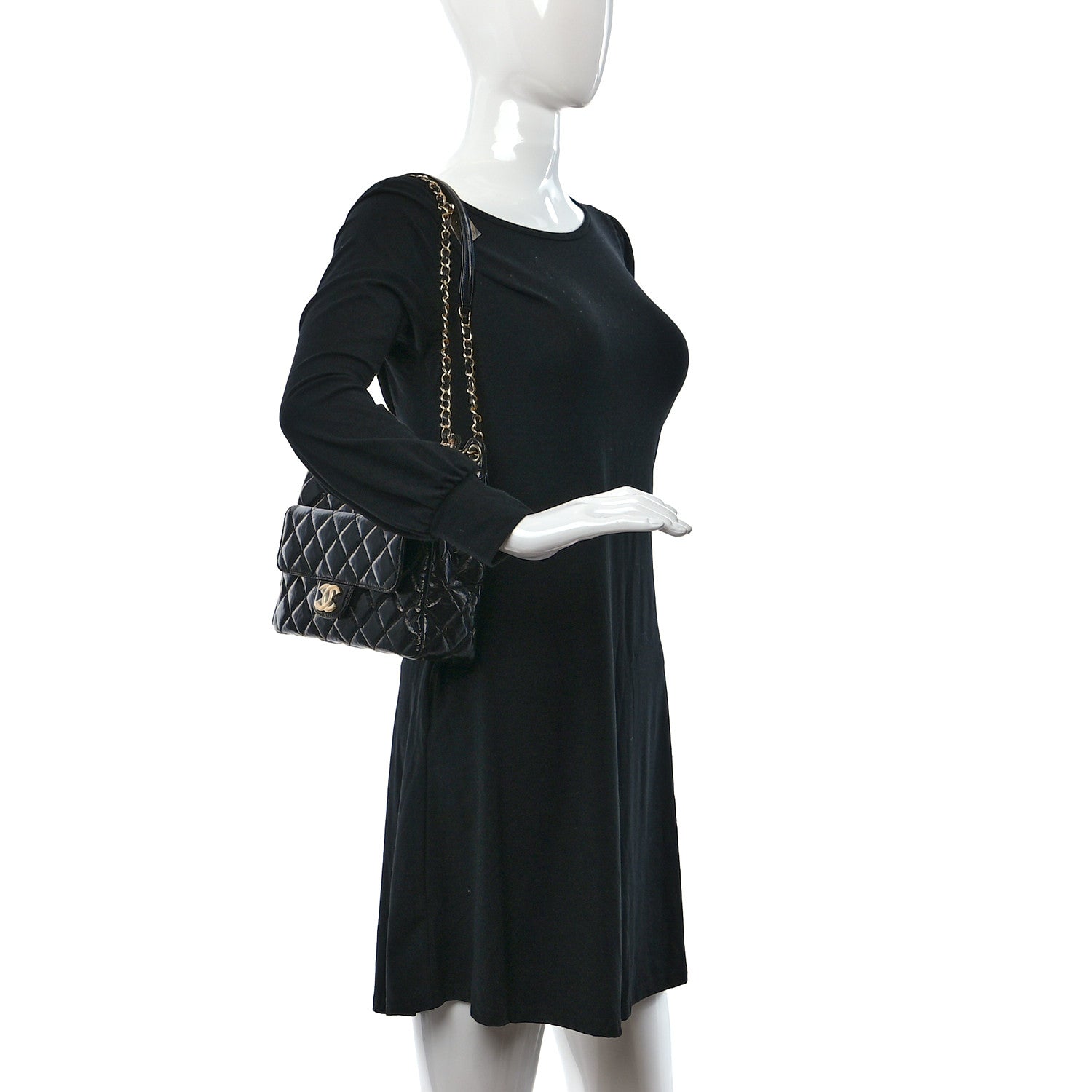 Chanel Shiny Crumpled Calfskin Quilted Wavy CC Hobo Black 2 of 12