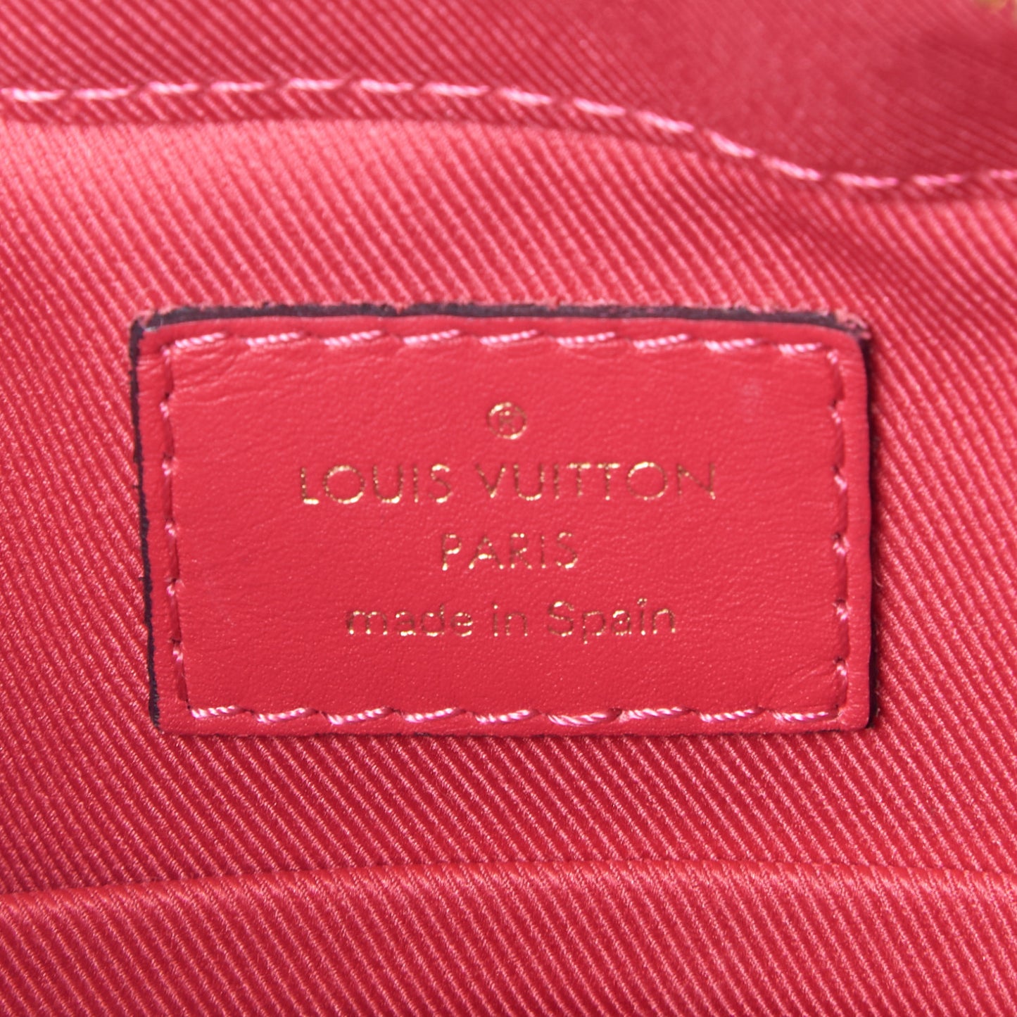 Monogram Saintonge Freesia