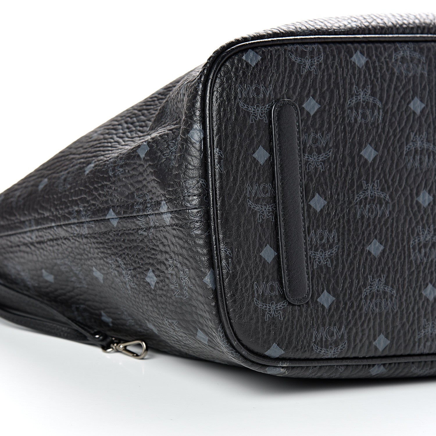 MCM Visetos Large Liz Reversible Shopper Tote Black 11 of 18