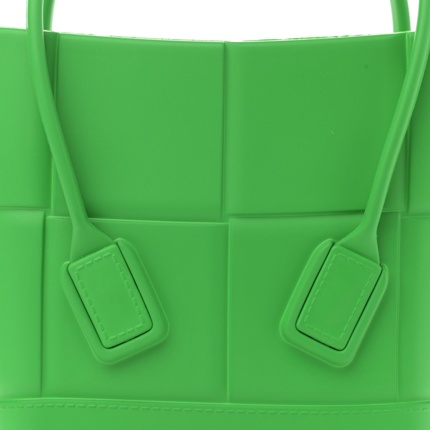 Bottega Veneta Rubber Maxi Intrecciato Mini Arco Grass 7 of 10