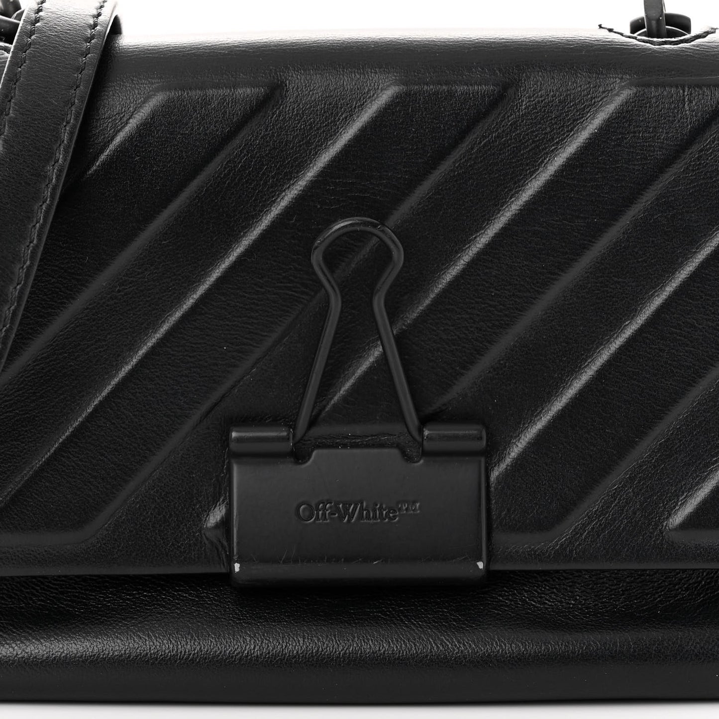 Calfskin Diag Small Binder Clip Crossbody Black