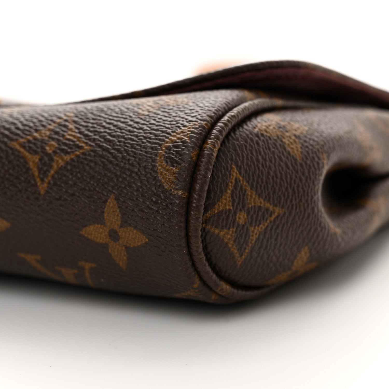Louis Vuitton Monogram Favorite MM 10 of 14