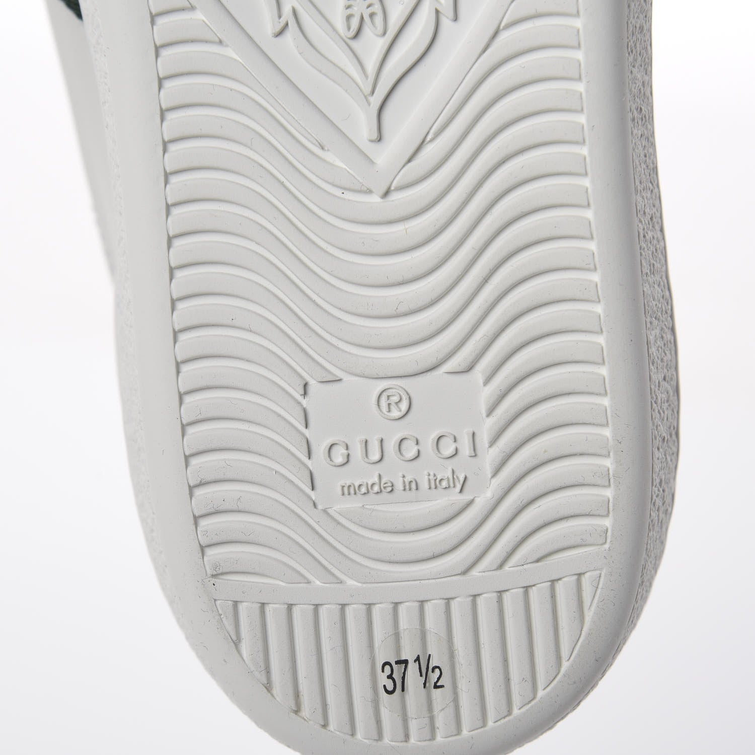 Gucci X DISNEY Calfskin Web Three Little Pigs Embroidered Womens Ace Sneakers 37.5 White Red Green 6 of 7
