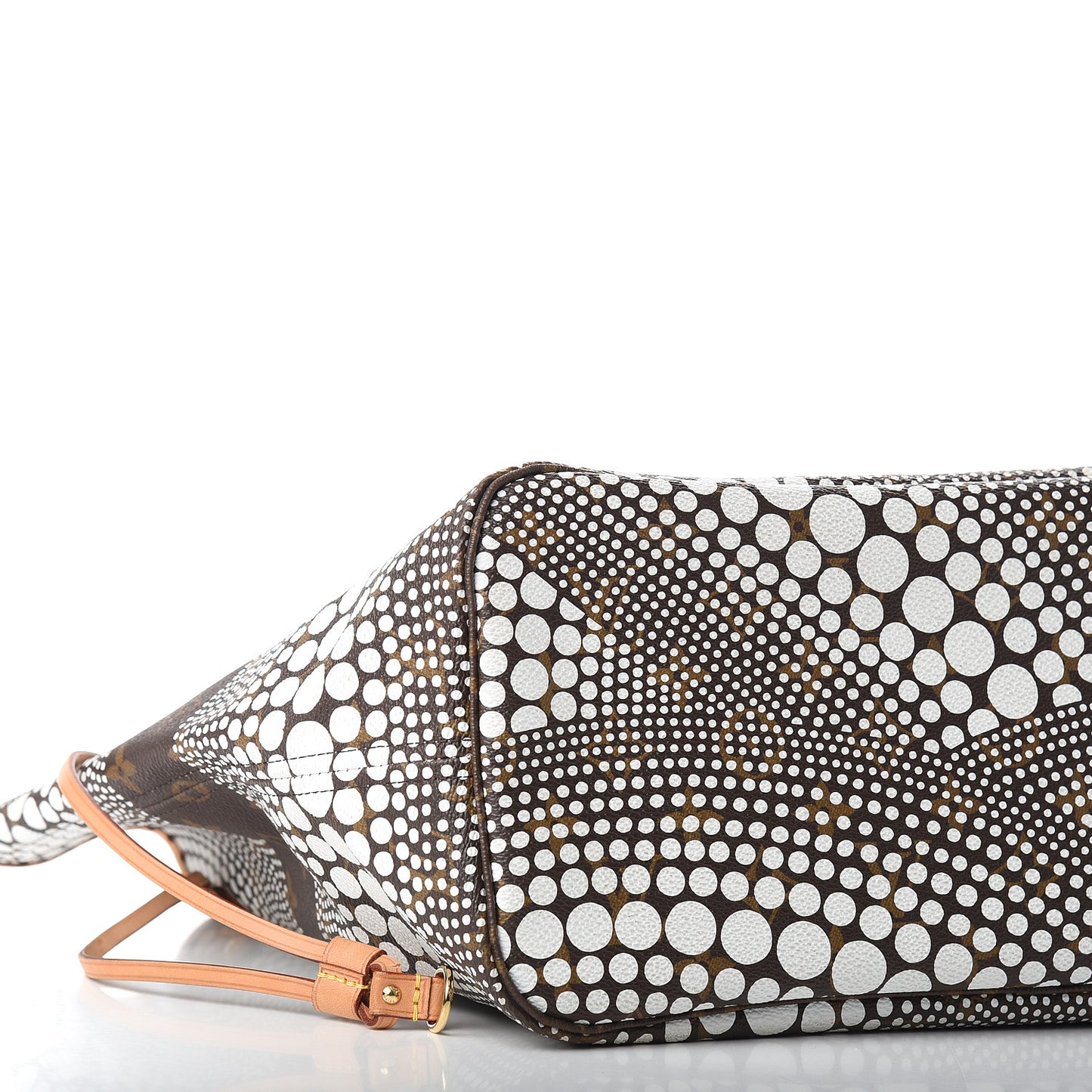Monogram Kusama Waves Neverfull MM White