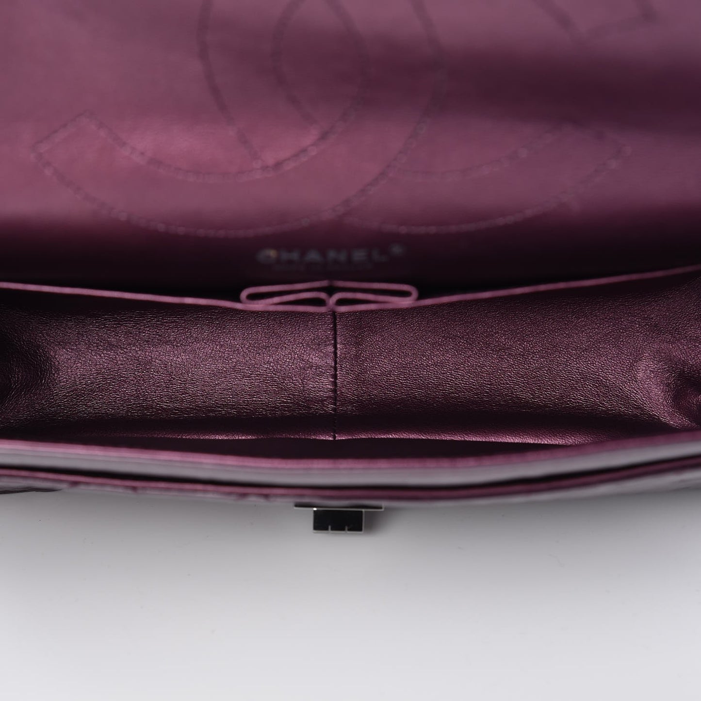 Metallic Calfskin Quilted 2.55 Reissue 227 Flap Plum