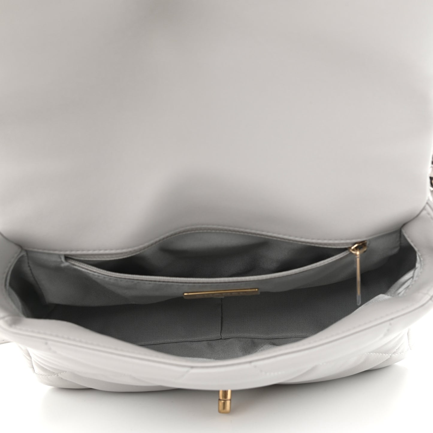 Lambskin Quilted Medium Chanel 19 Flap Grey