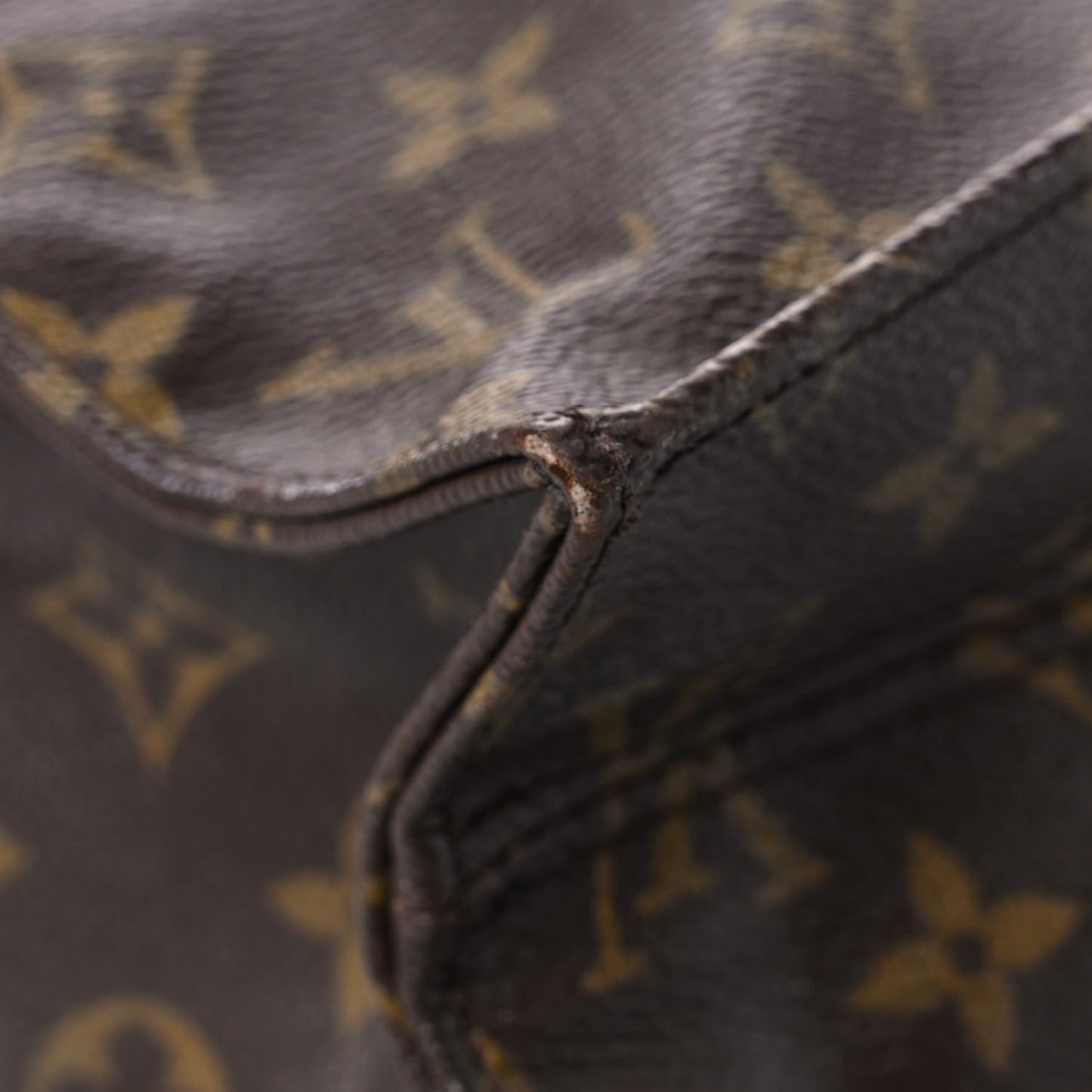Monogram Sac Plat