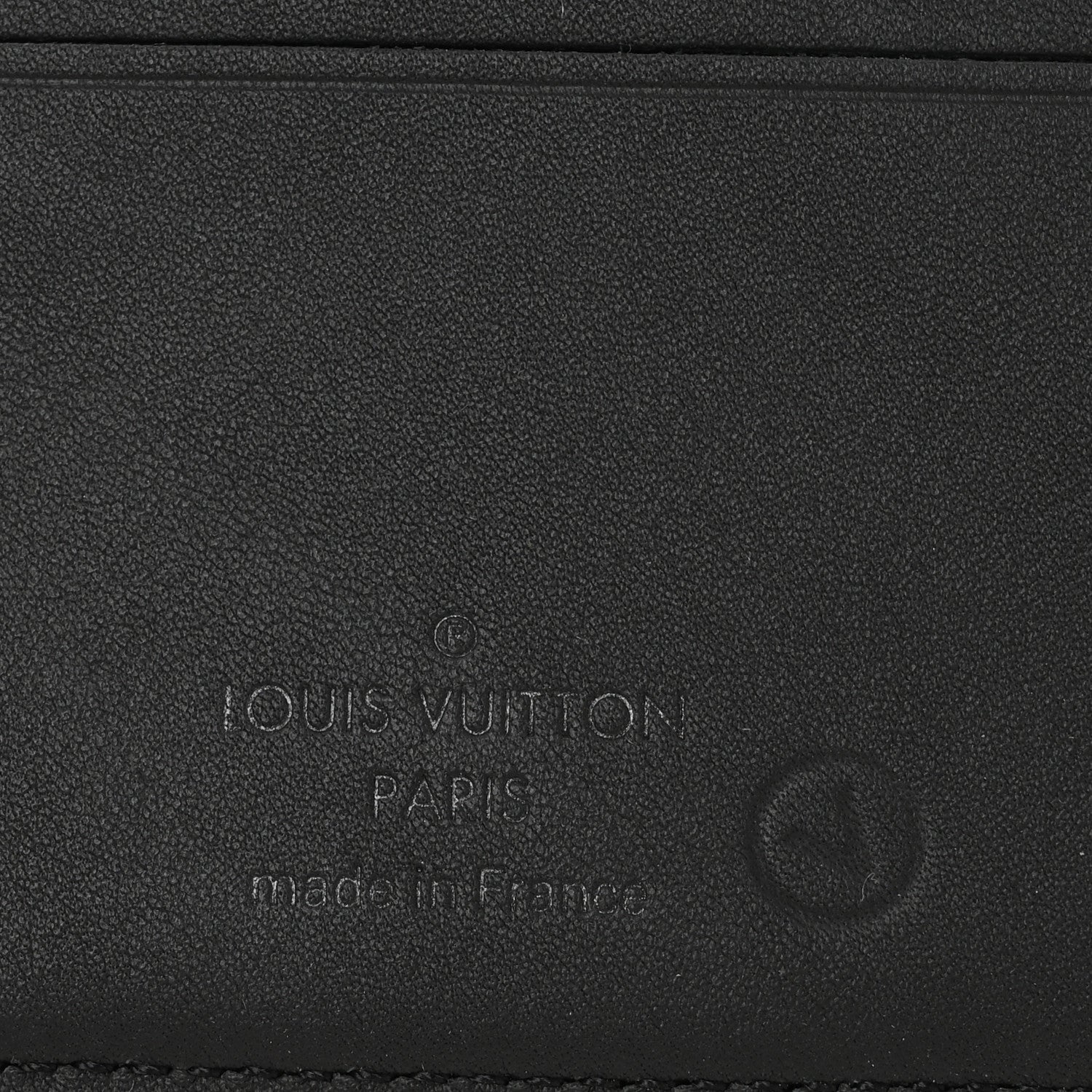 Louis Vuitton Taurillon Monogram Multiple Wallet Black 6 of 6