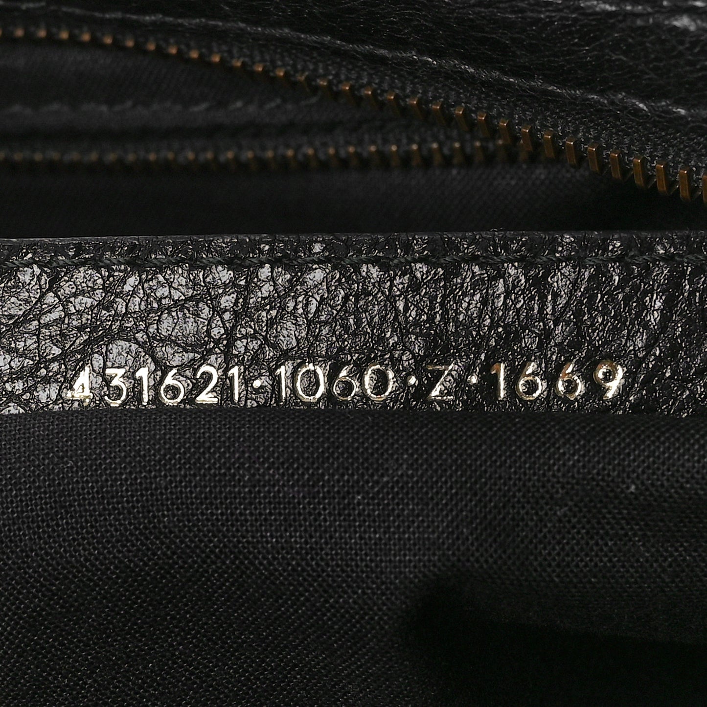 Agneau Classic Hardware S City Logo Strap Black White