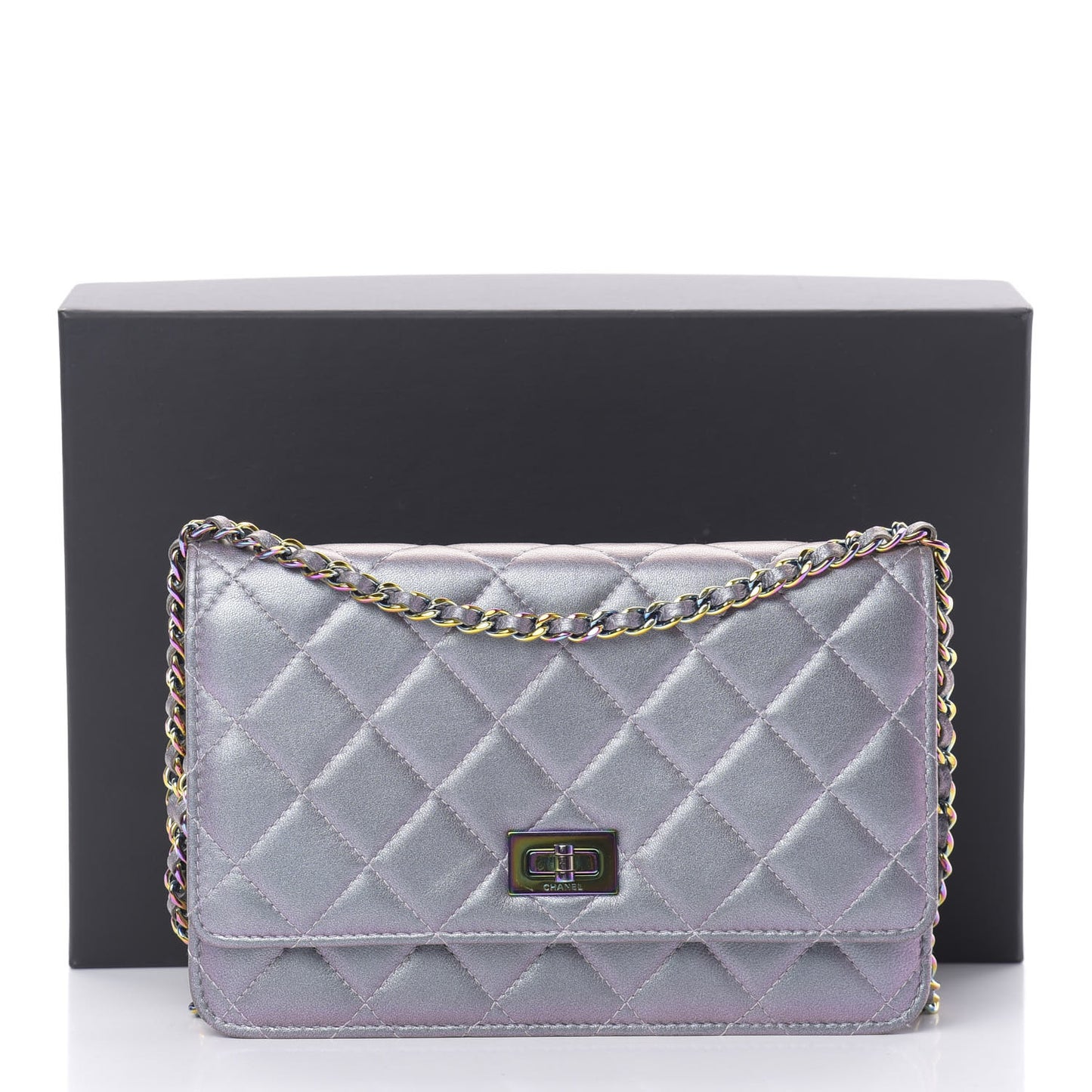 Iridescent Lambskin Quilted Reissue Wallet On Chain WOC Light Purple