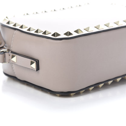 Valentino Garavani Calfskin Rockstud Camera Crossbody Bag Poudre 8 of 9