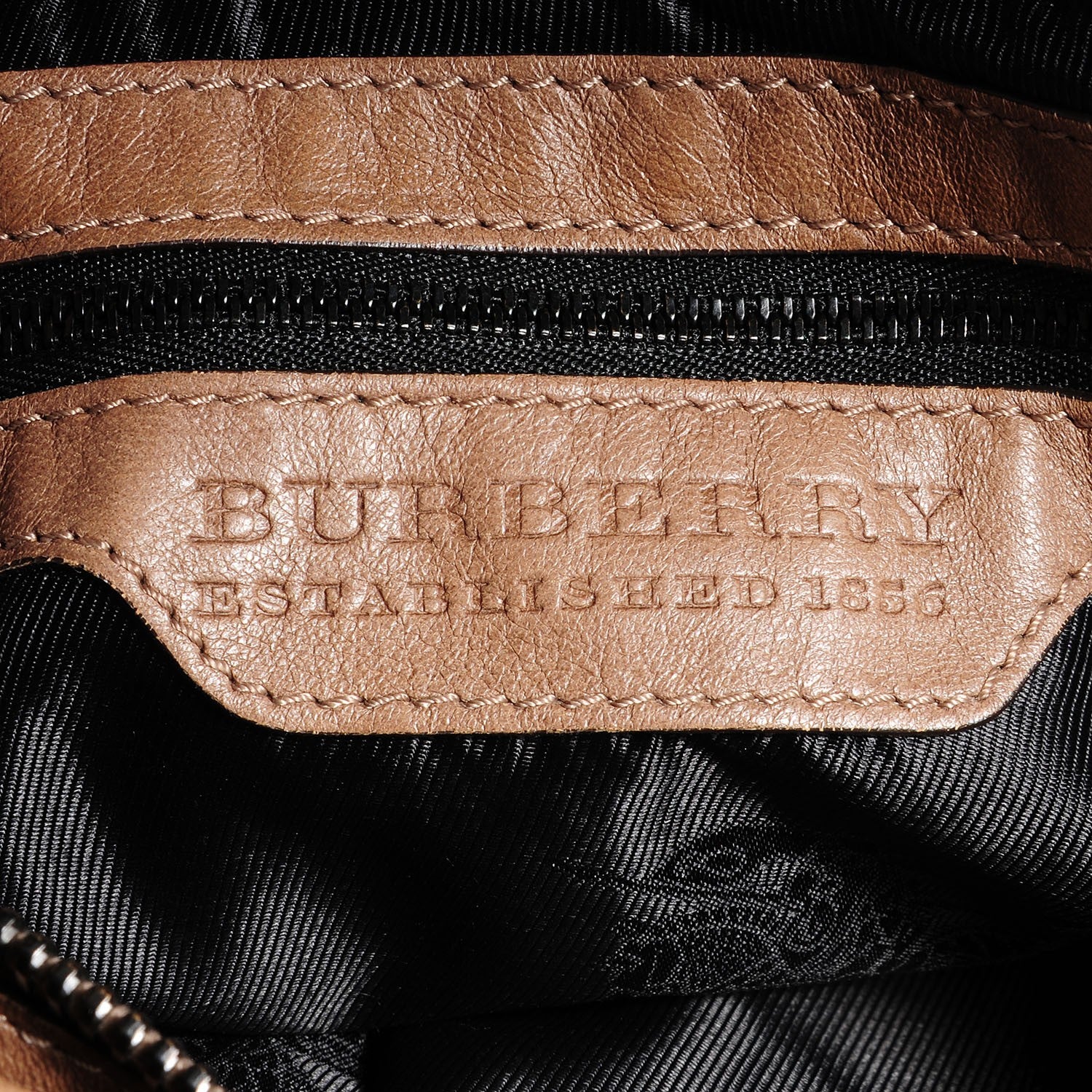 Burberry Leather Ruched Medium Lowry Trench 6 of 8