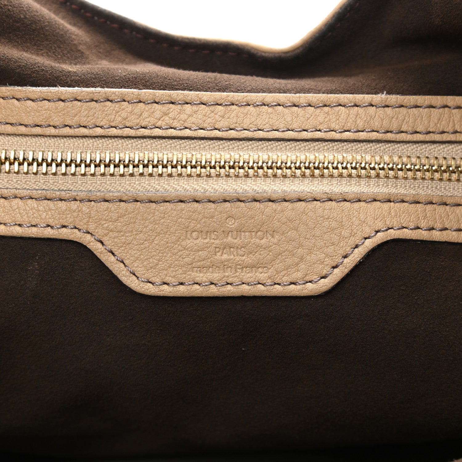 Louis Vuitton Mahina L Biscuit 6 of 18