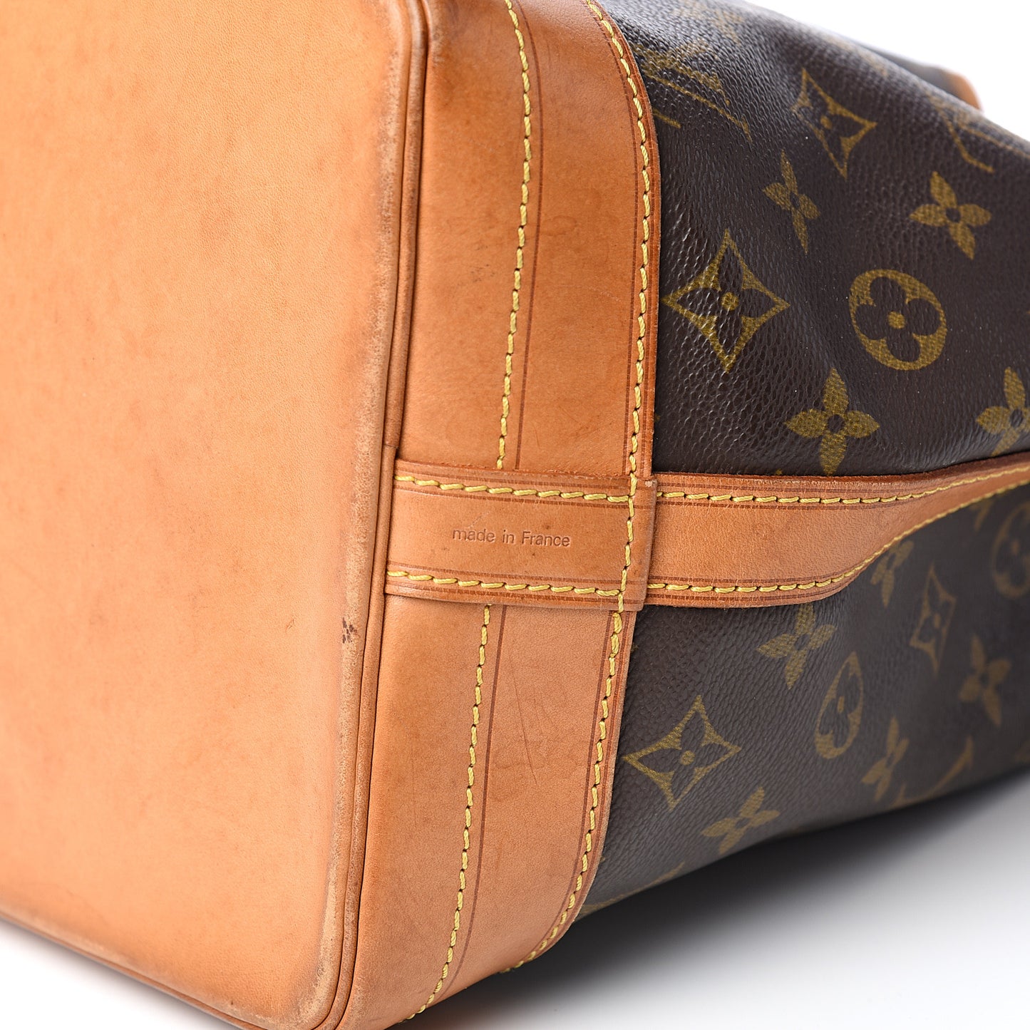Monogram Noe