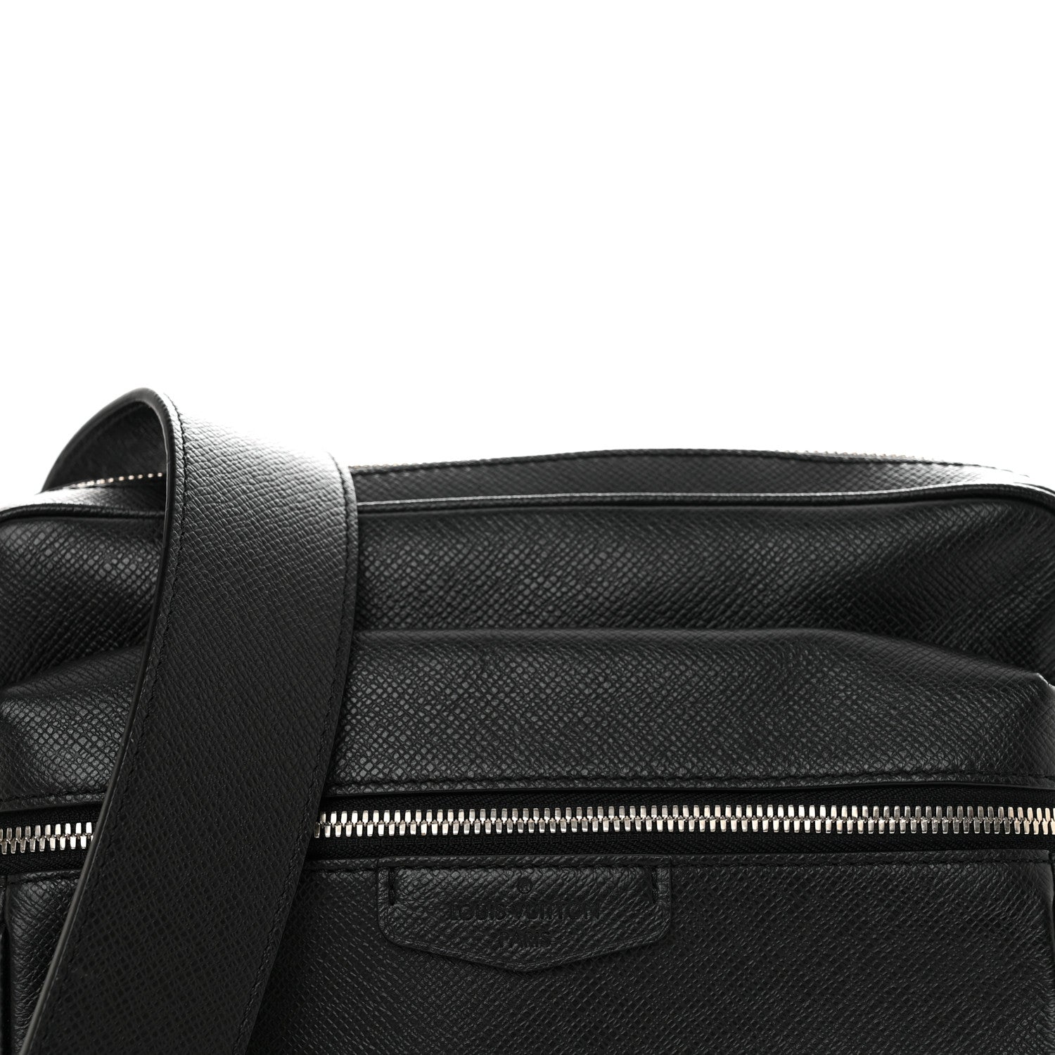 Louis Vuitton Taiga Outdoor Messenger PM Black 8 of 10