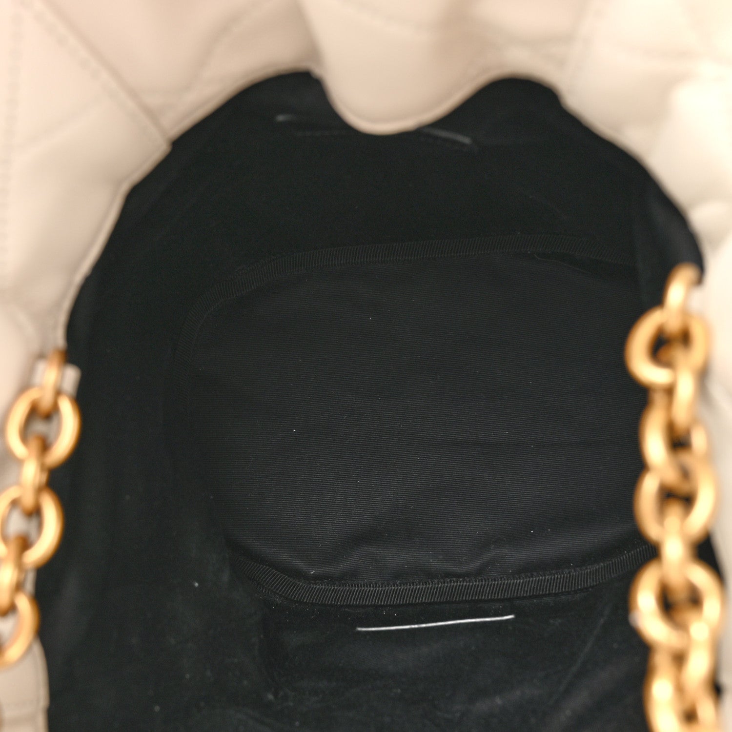 Saint Laurent Lambskin Quilted Le Maillon Bucket Bag Crema Soft 5 of 10