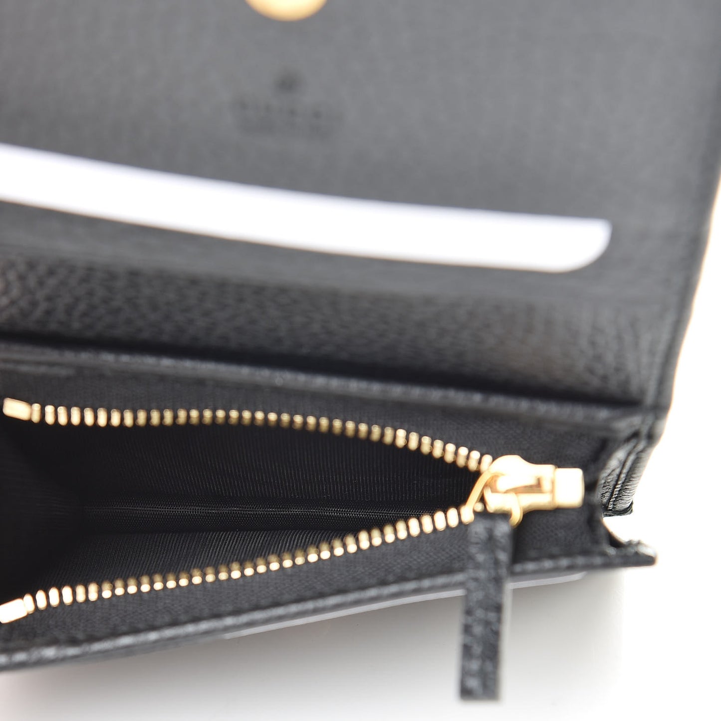 Pebbled Calfskin GG Marmont Card Case Black