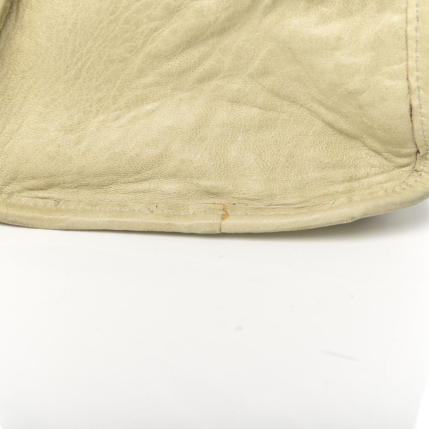 Chevre Classic Hardware City Natural