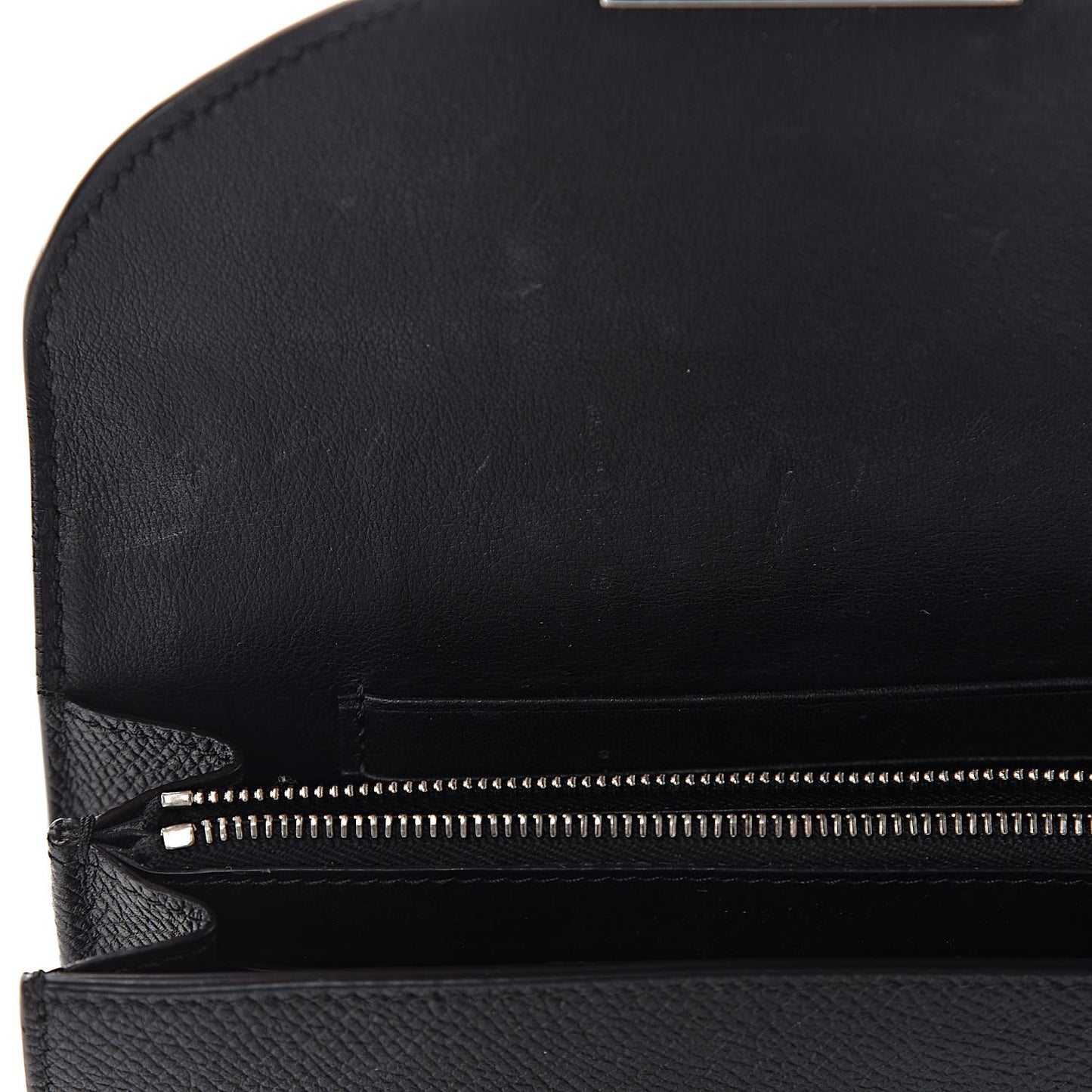 Grained Calfskin Medium Trotteur Multifunction Flap Wallet Black