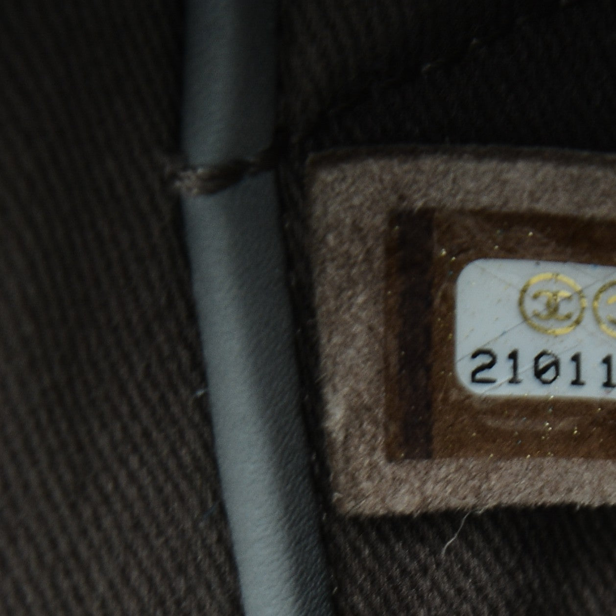 Chanel Calfskin Stitched CC Pocket Hobo Grey 7 of 7