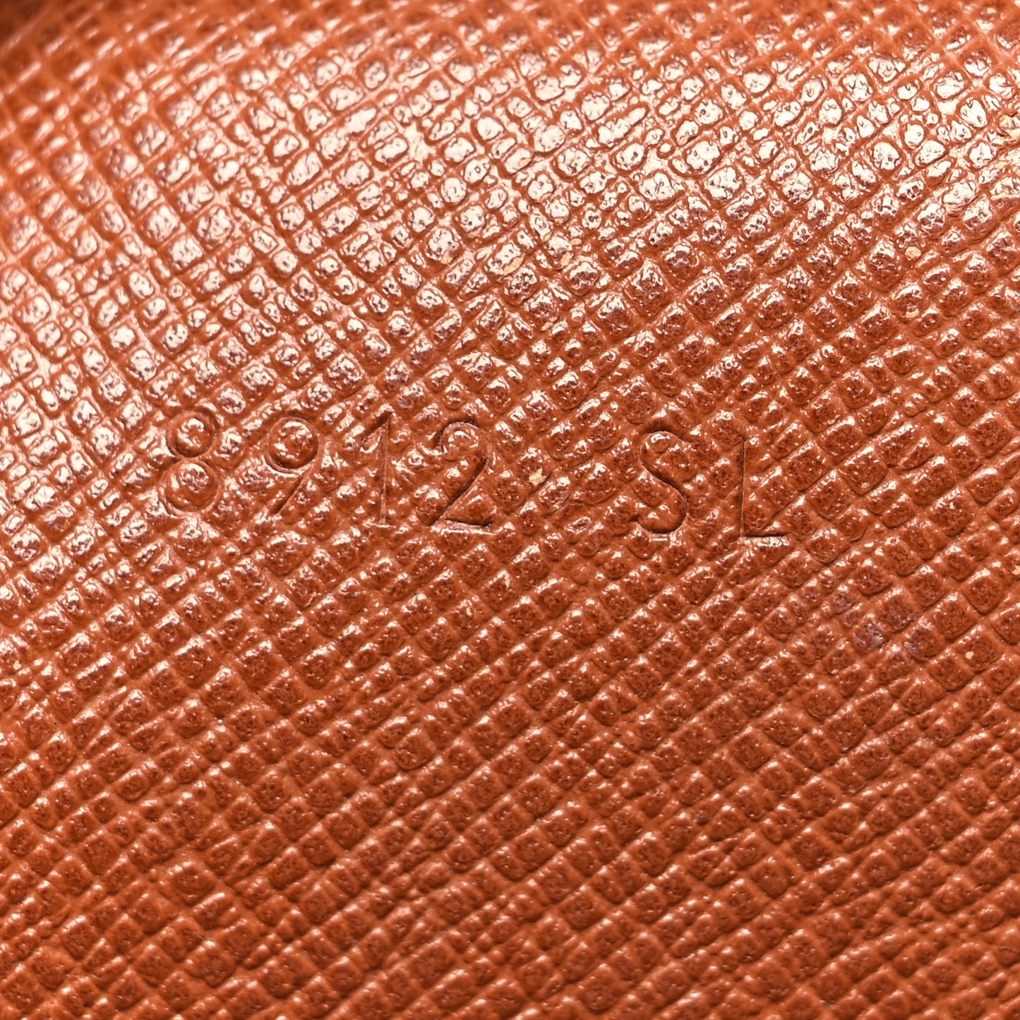 Monogram Danube 15