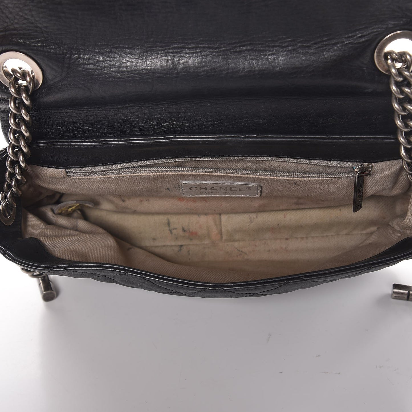 Calfskin Country Chic Flap Black