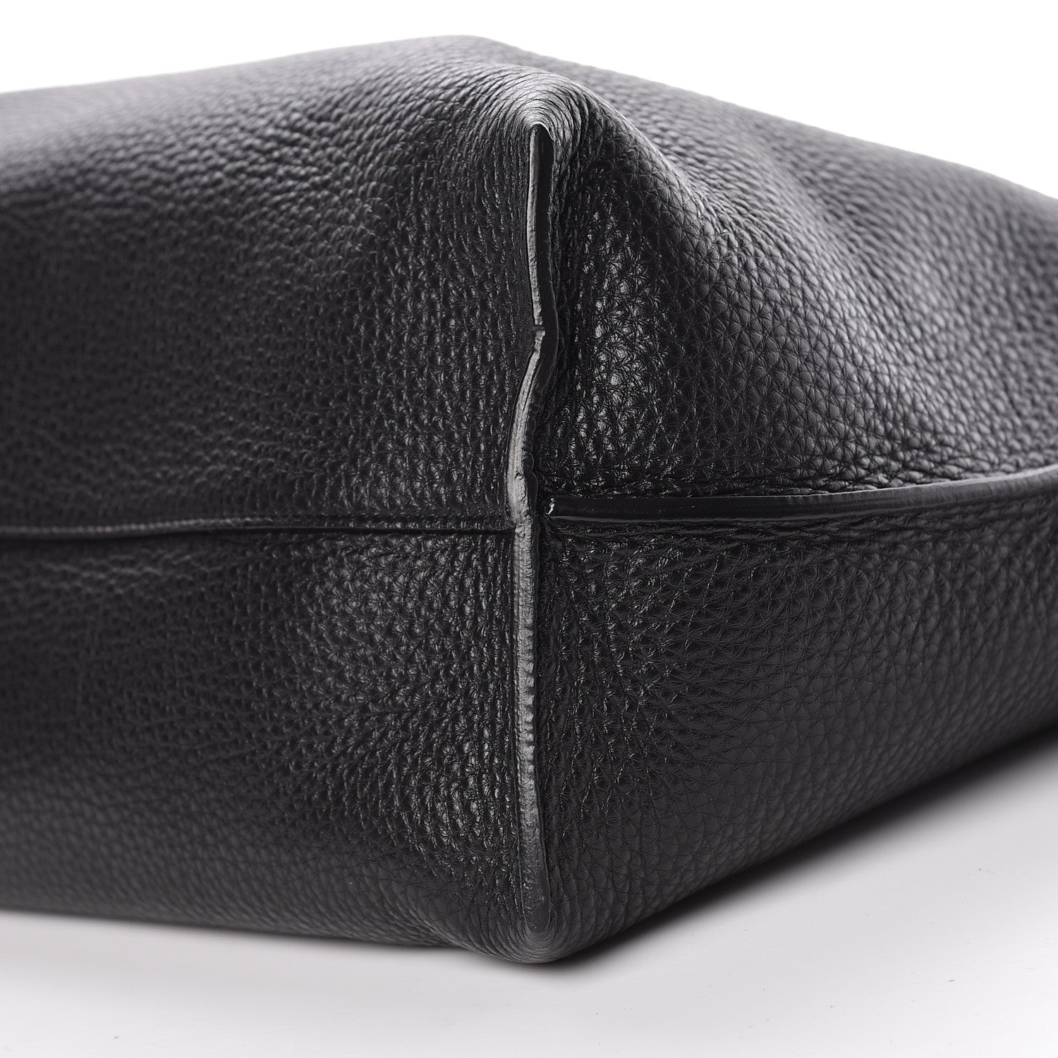 Saint Laurent Grained Calfskin Patti Tote Black 10 of 10