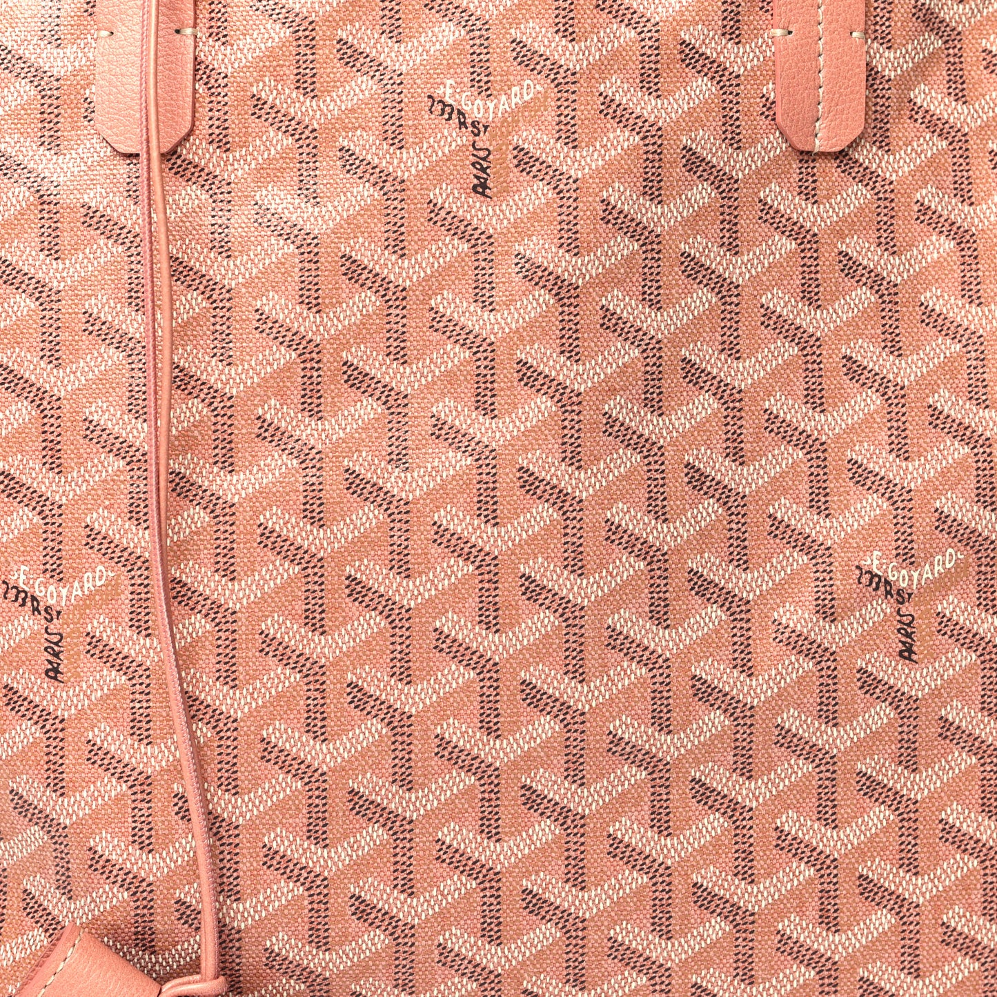 Iridescent Goyardine Saint Louis PM  Pearly Coral