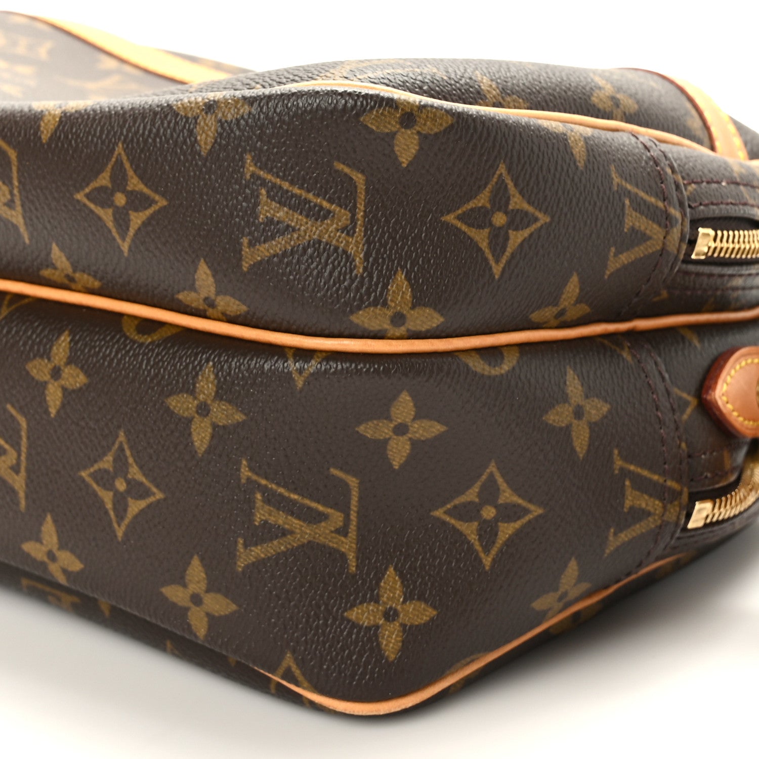 Louis Vuitton Monogram Reporter PM 9 of 9