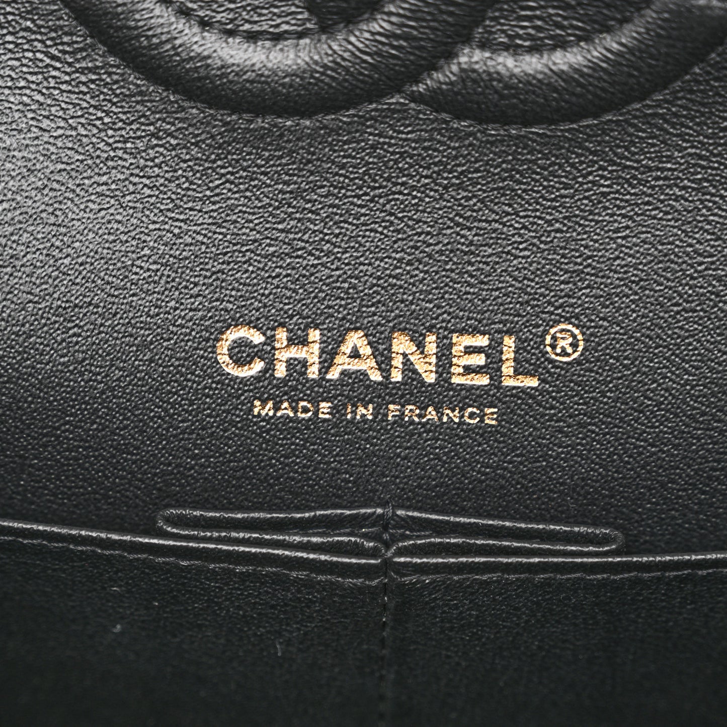 Caviar Chevron Quilted Medium Double Flap Black