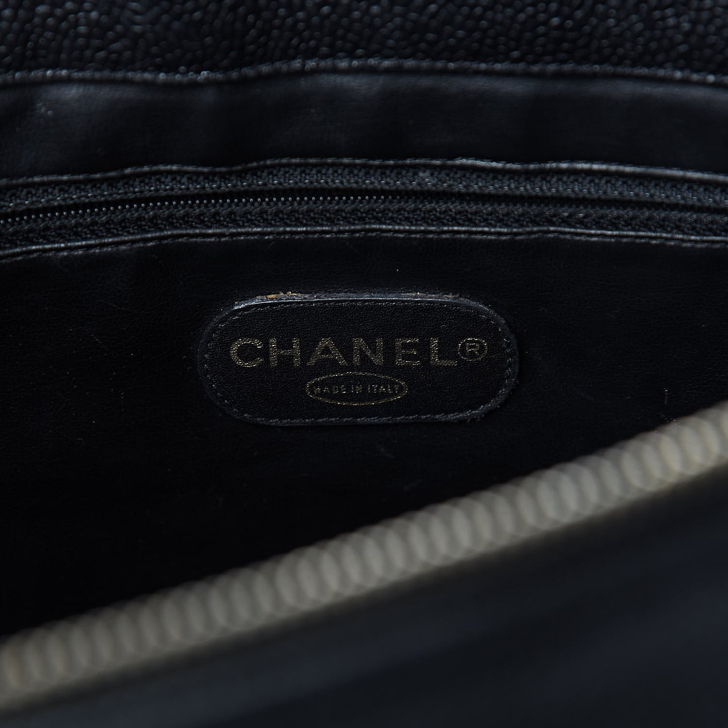 Caviar Large CC Shoulder Bag Black
