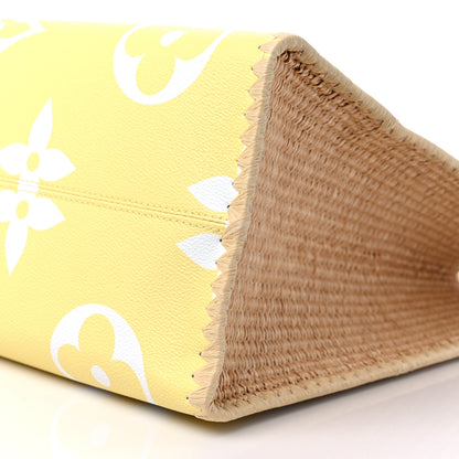 Louis Vuitton Monogram Giant By The Pool Hawaii Onthego GM Light Pink 8 of 11