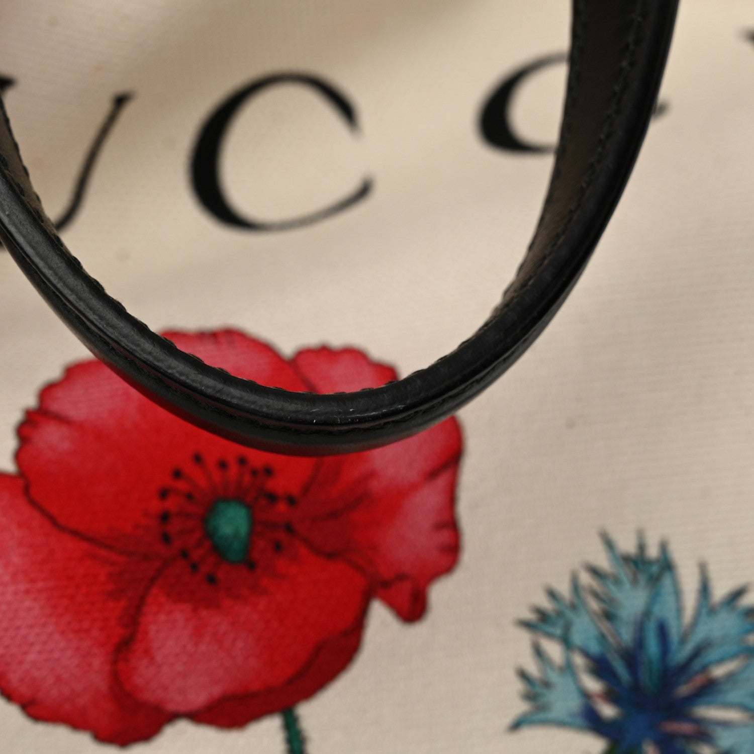 Gucci Canvas Chateau Marmont Drawstring Tote Beige 13 of 14