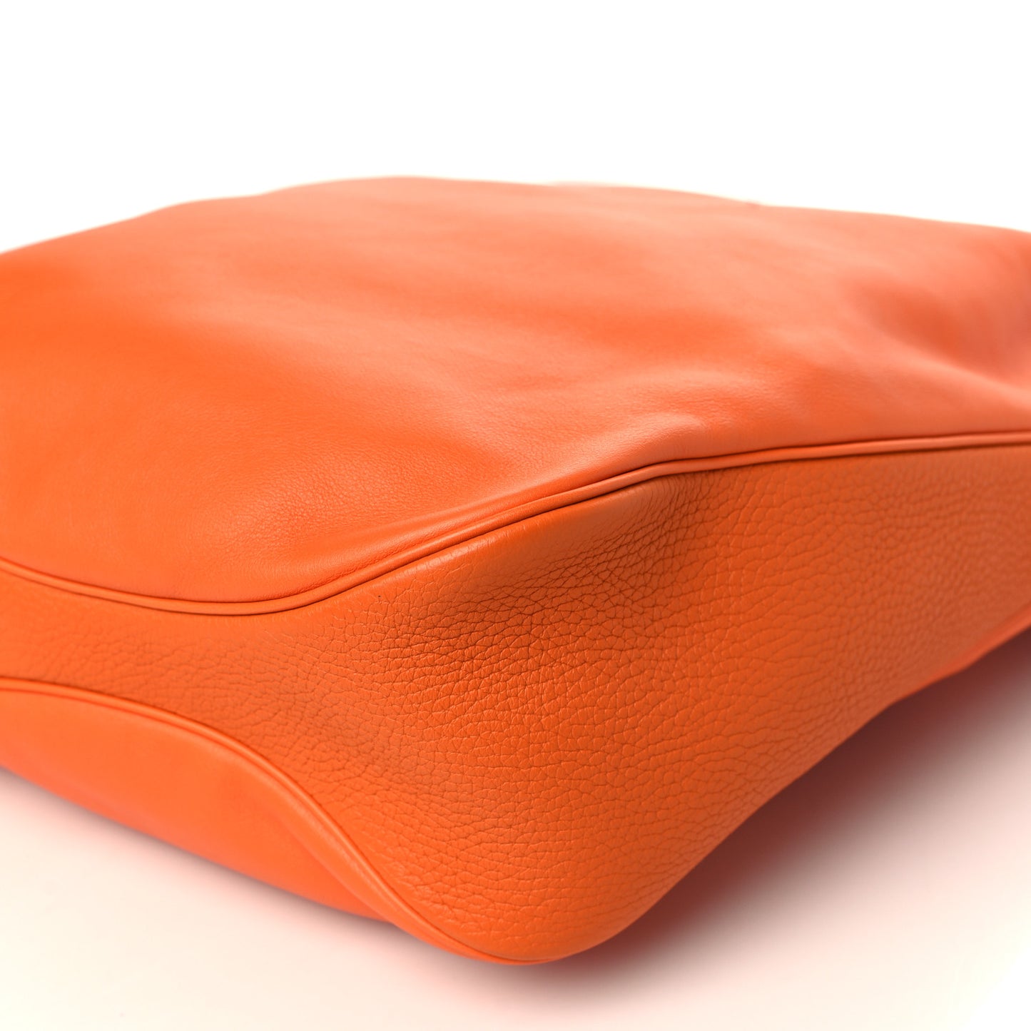 Swift Taurillon Clemence Vache Hunter Virevolte 29 Orange